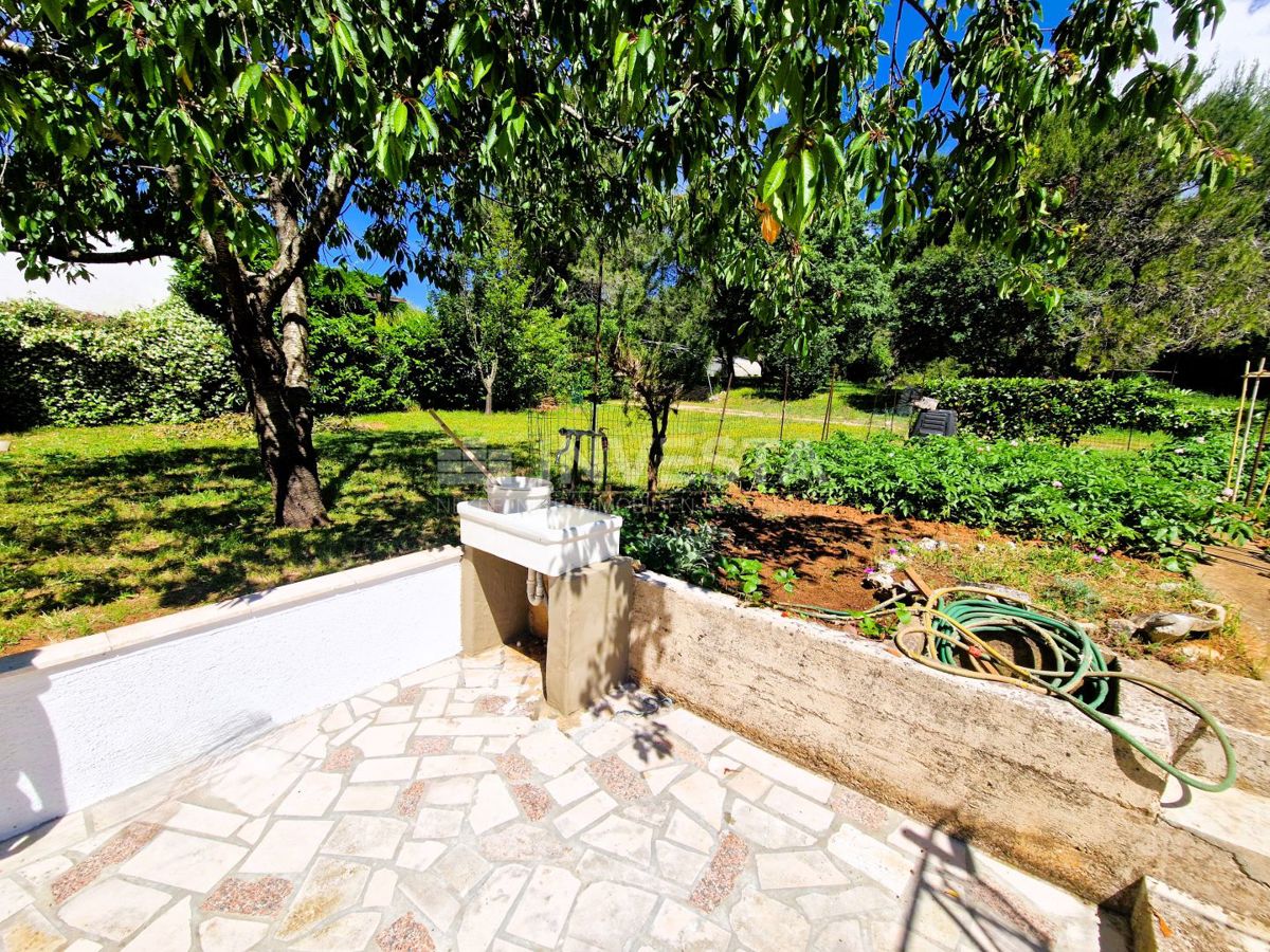 Casa con 6 unità abitative – vicino al mare