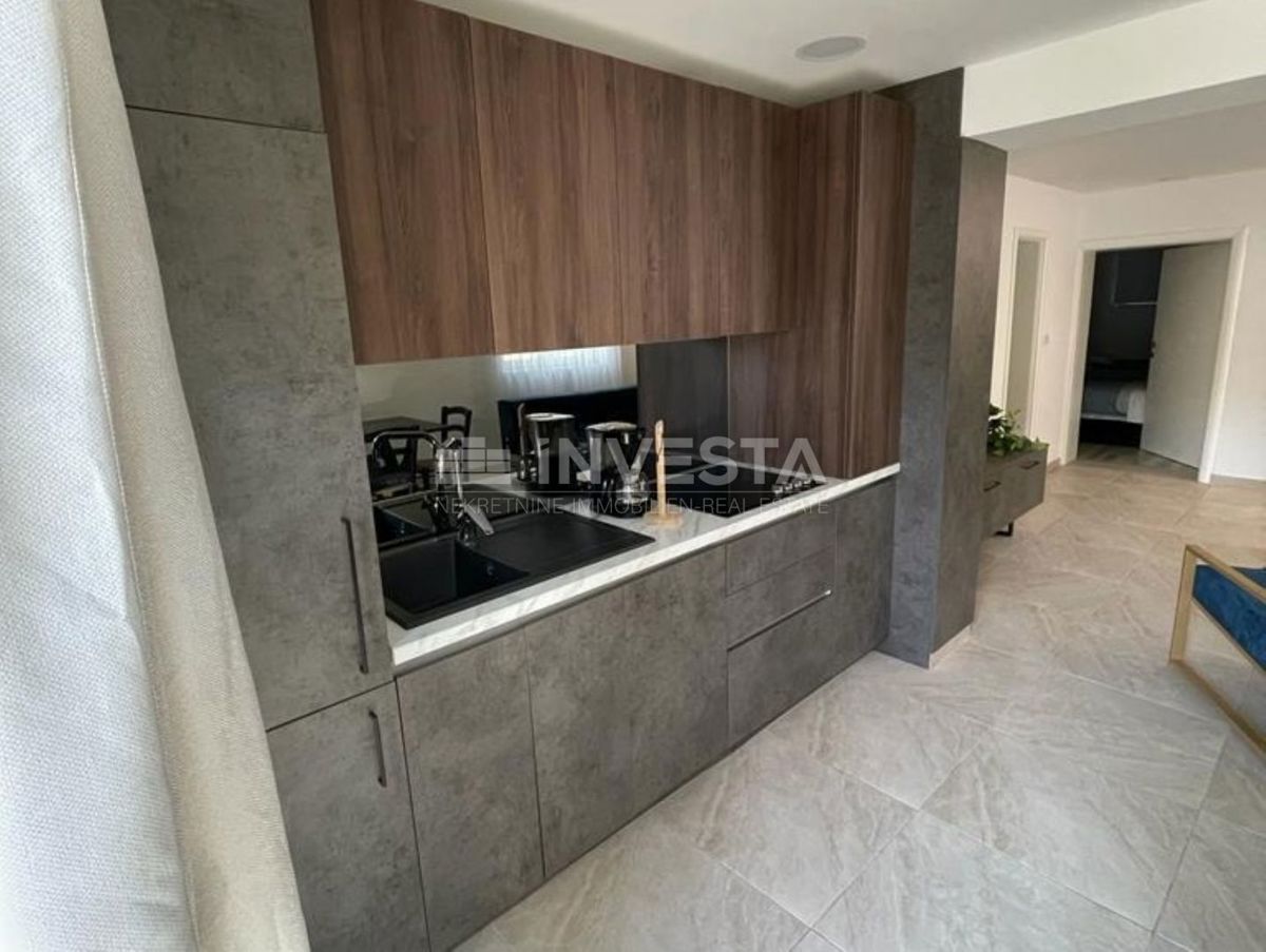 Fasana, appartamento spazioso con terrazza, a 400 m dal mare