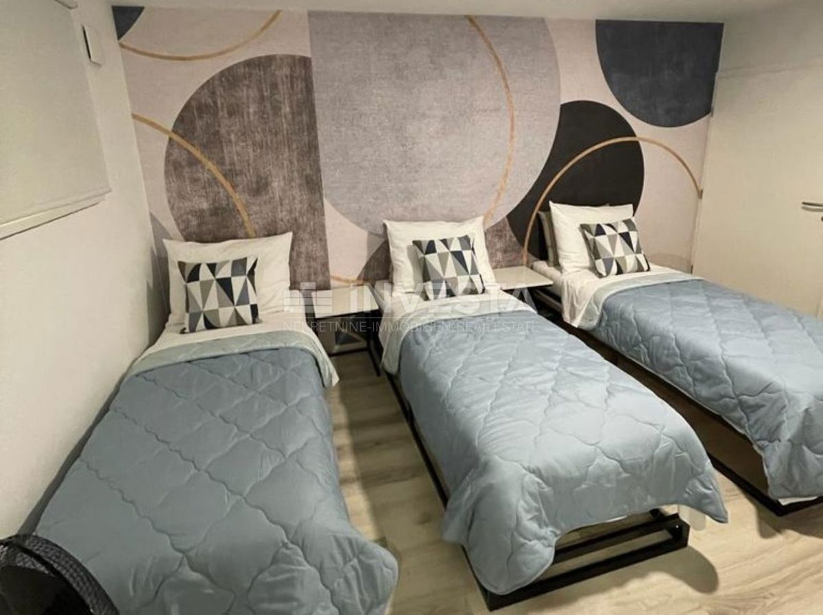 Fasana, appartamento spazioso con terrazza, a 400 m dal mare