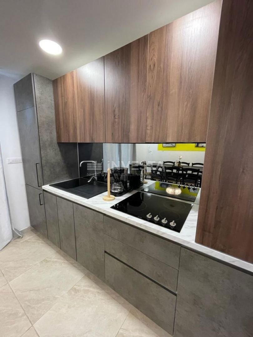 Fasana, appartamento spazioso con terrazza, a 400 m dal mare