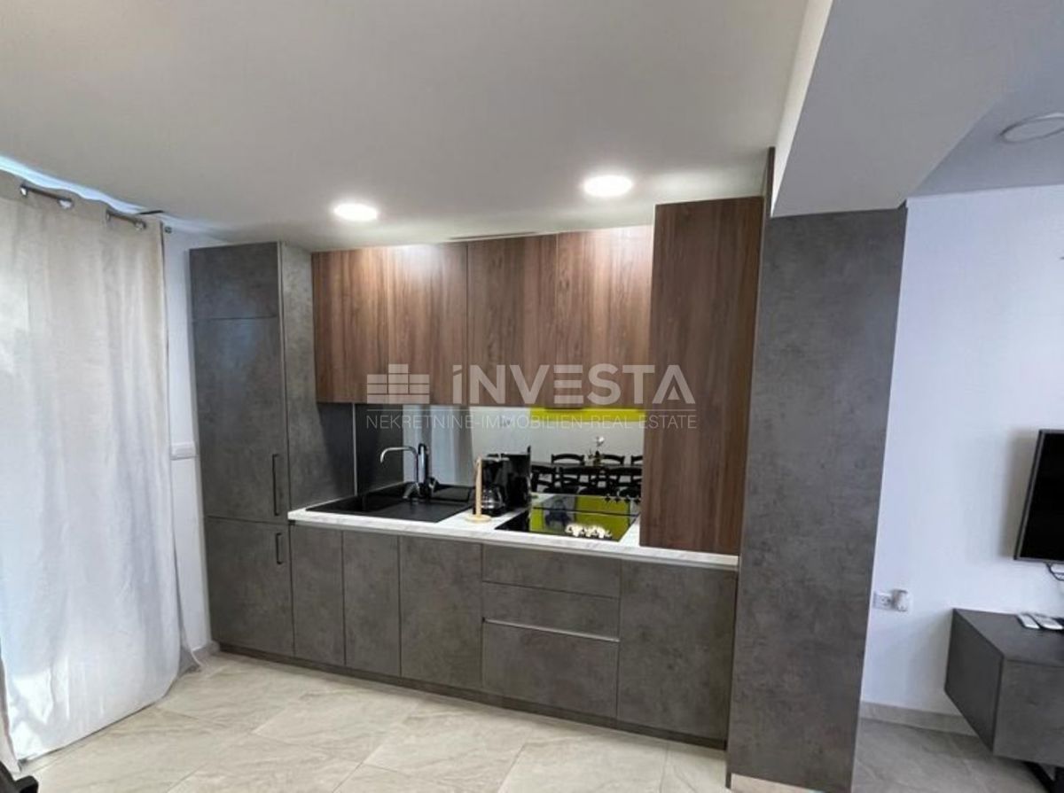 Fasana, appartamento spazioso con terrazza, a 400 m dal mare