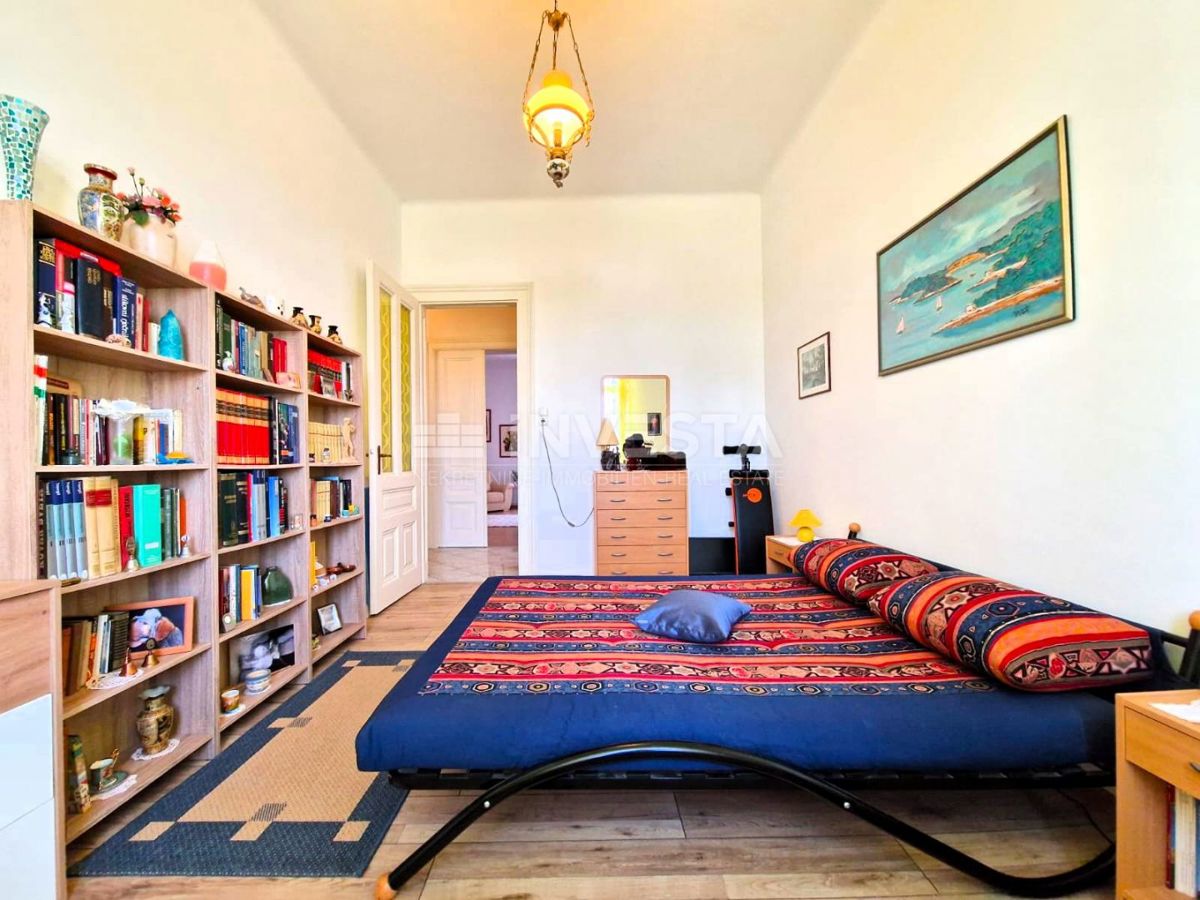 Pula, Piano rialzato, appartamento con 3 camere da letto, vicino al centro città