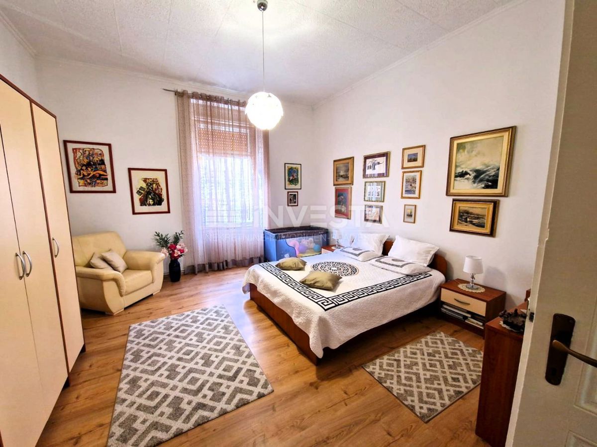 Pula, Piano rialzato, appartamento con 3 camere da letto, vicino al centro città