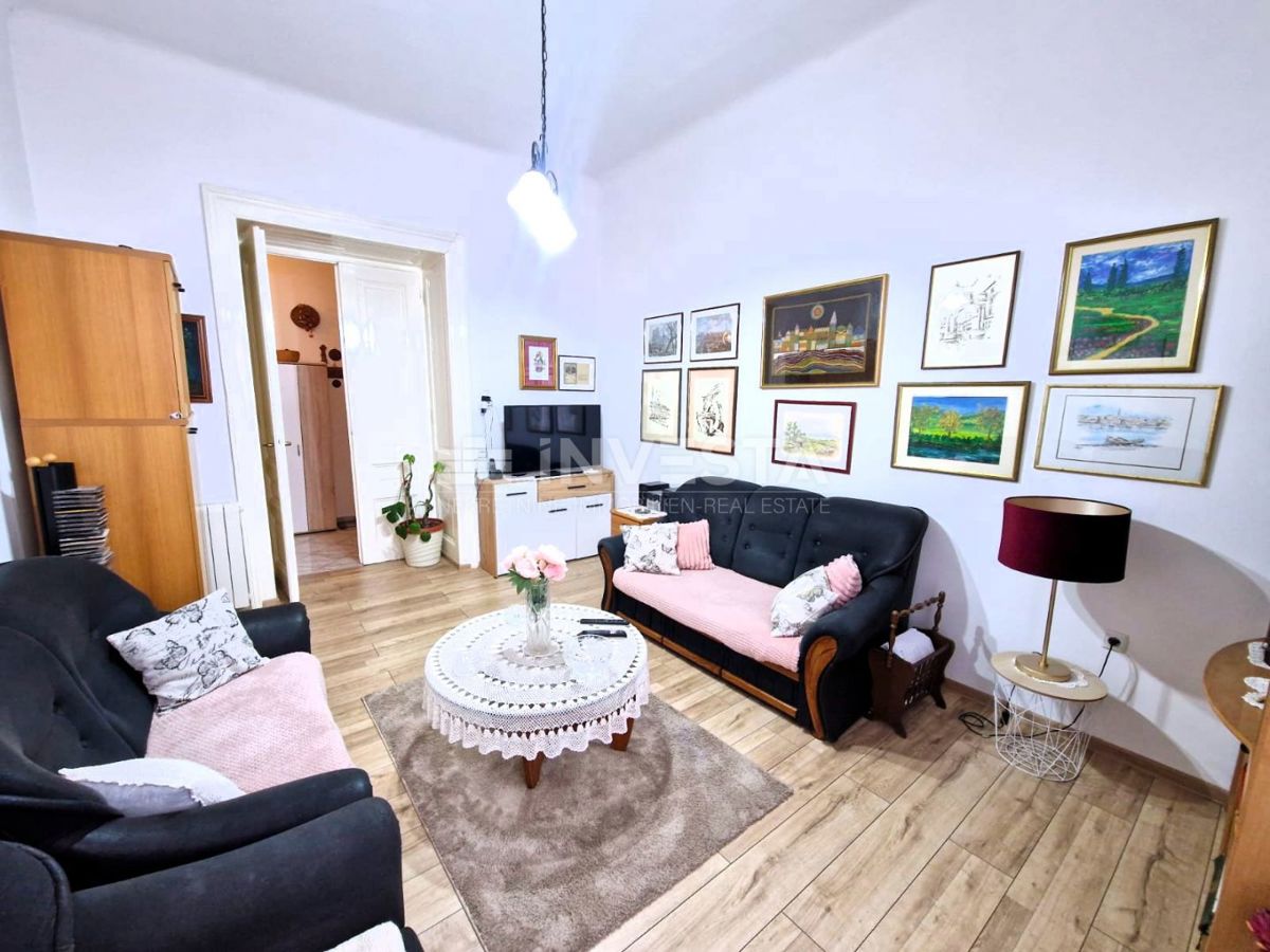 Pula, Piano rialzato, appartamento con 3 camere da letto, vicino al centro città