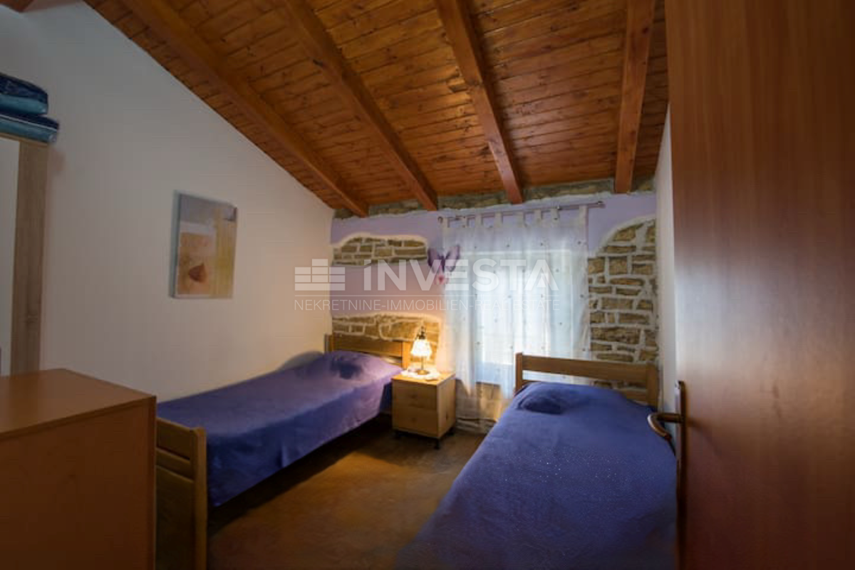 Casa rustica indipendente con piscina riscaldata