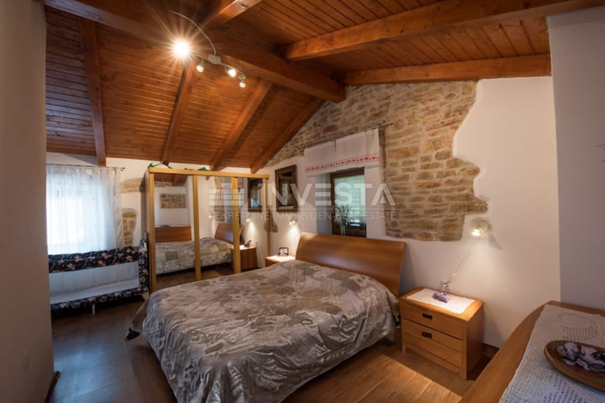 Casa rustica indipendente con piscina riscaldata