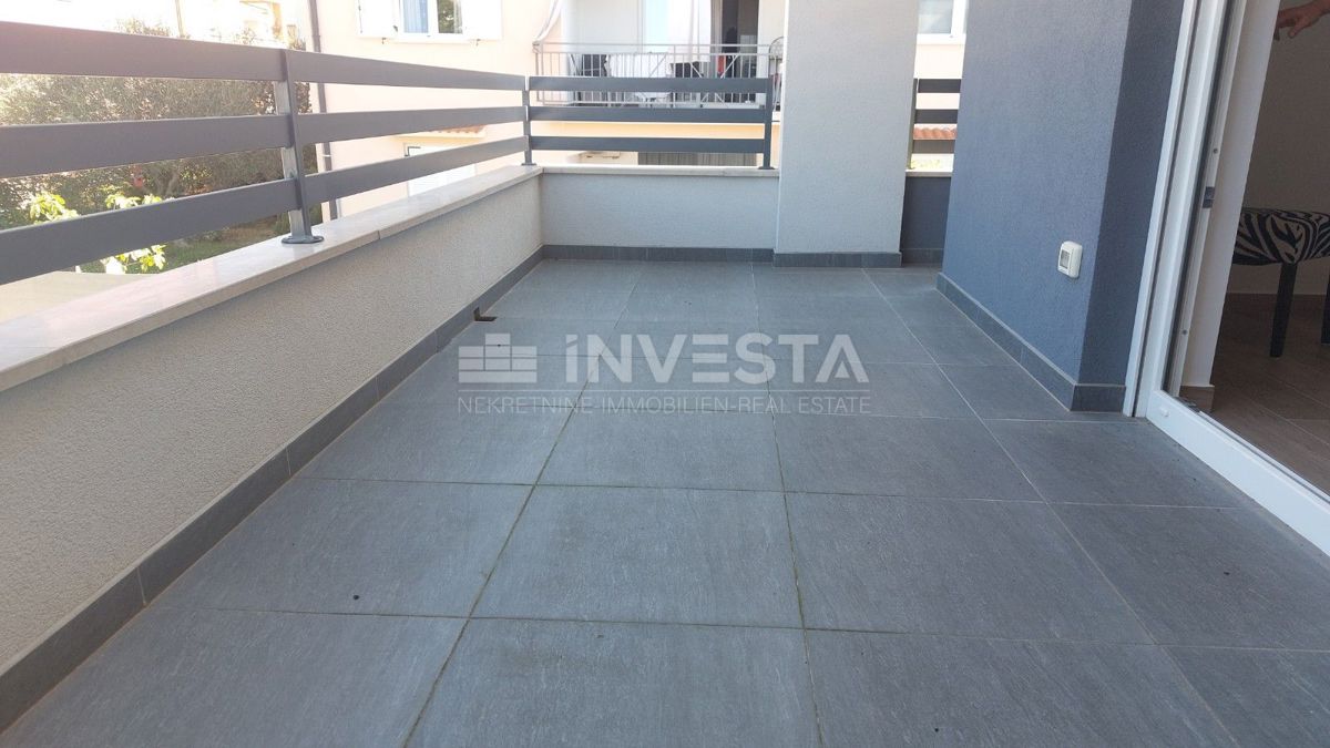 Cittanova, Casa bifamiliare con piscina