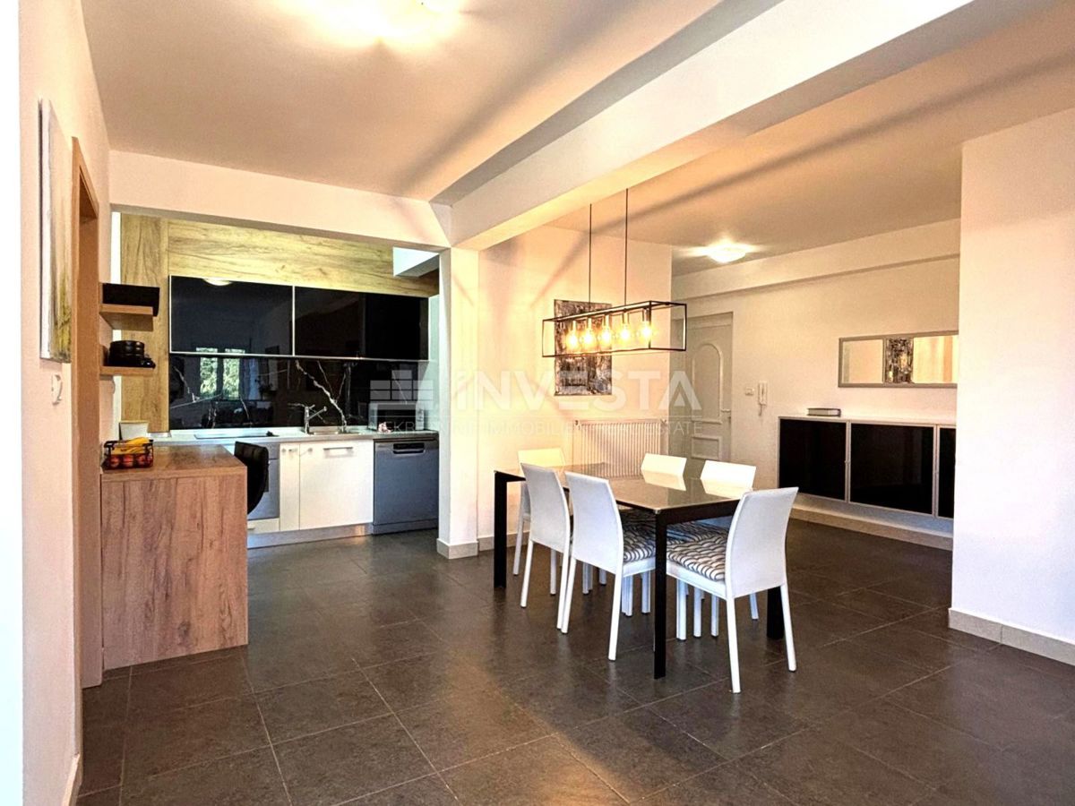 Ližnjan, moderno appartamento con due camere da letto e parcheggio