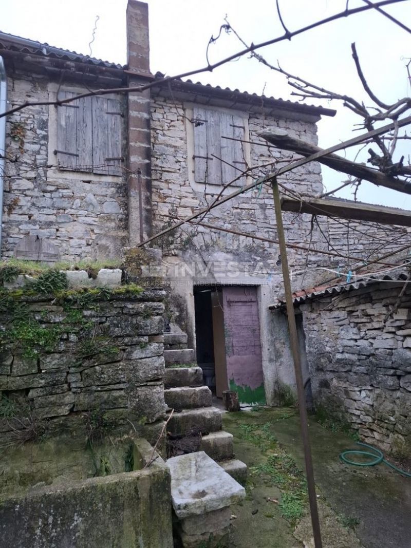 Casa nel centro di Bale