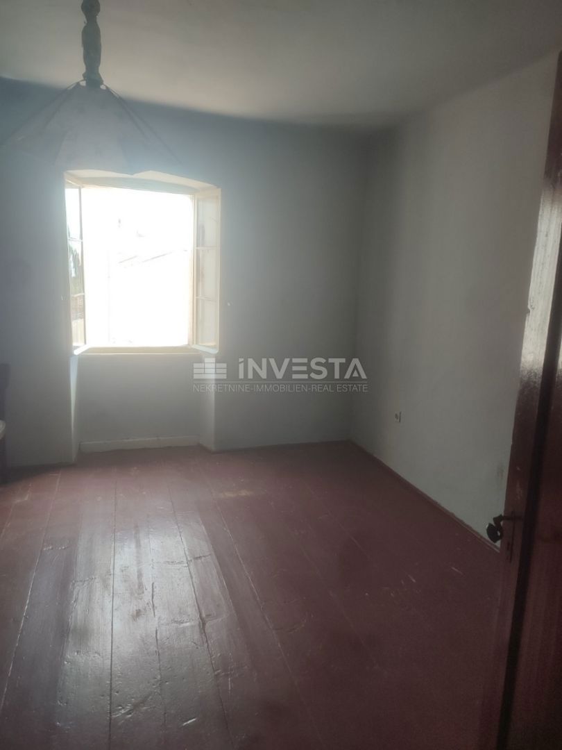 Casa nel centro di Bale