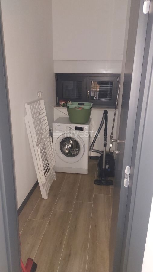 Villa moderna nei pressi di Parenzo con vista mare