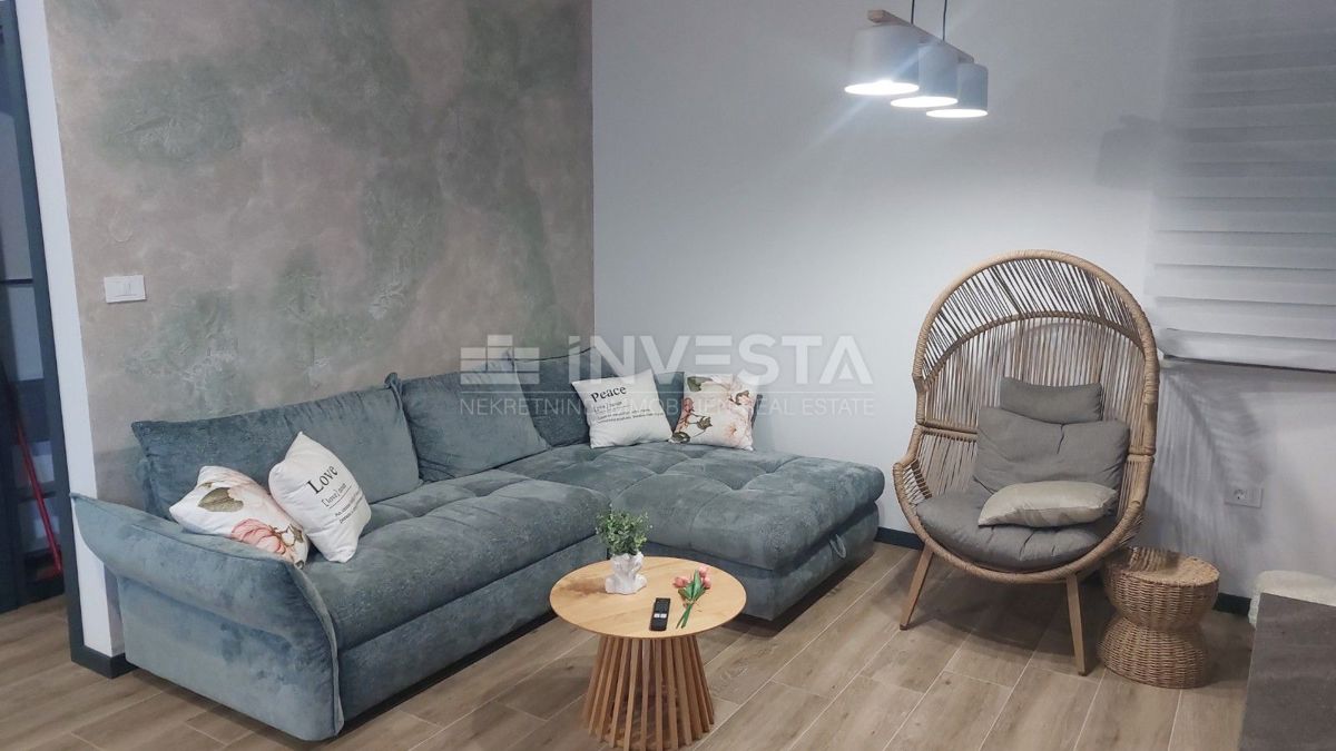 Villa moderna nei pressi di Parenzo con vista mare