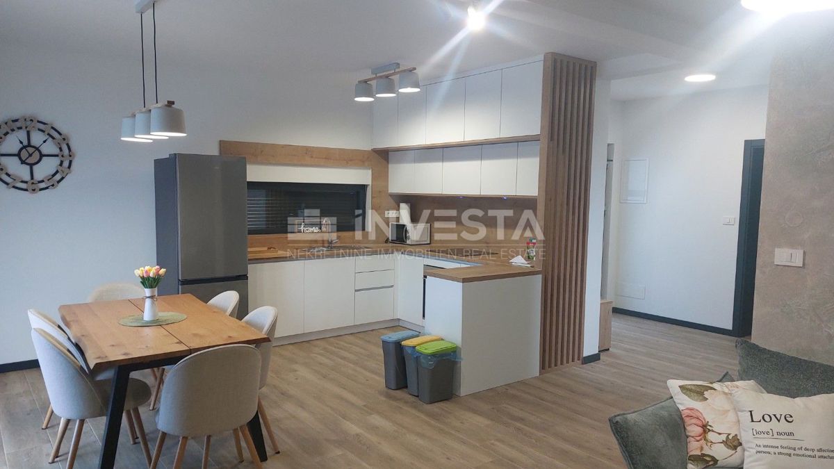 Villa moderna nei pressi di Parenzo con vista mare