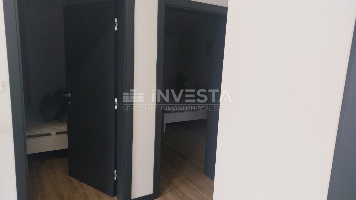 Villa moderna nei pressi di Parenzo con vista mare