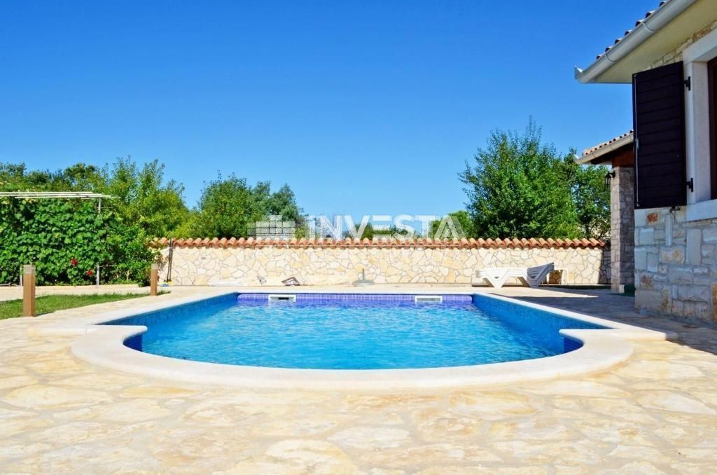 Medulin, casa vacanza con piscina, 230 m2