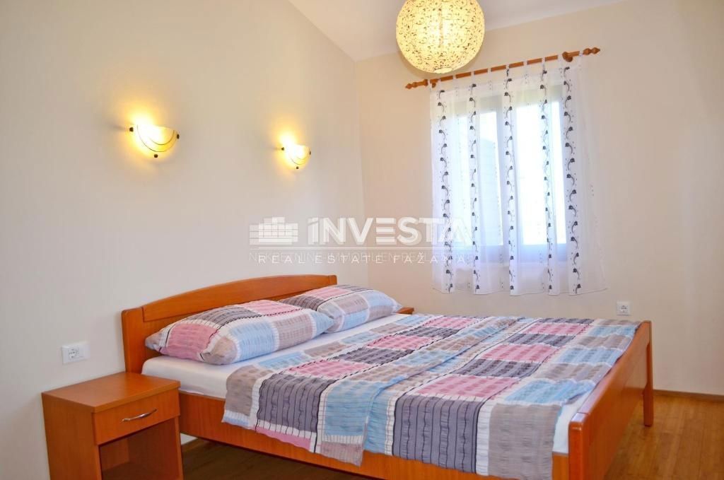 Medulin, casa vacanza con piscina, 230 m2