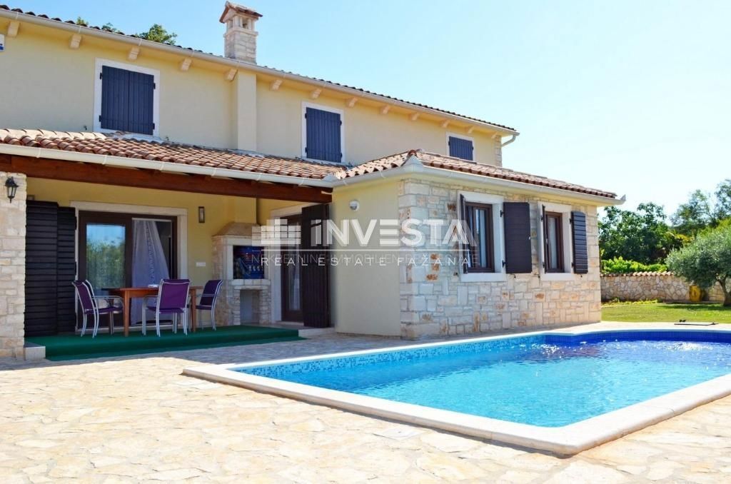 Medulin, casa vacanza con piscina, 230 m2