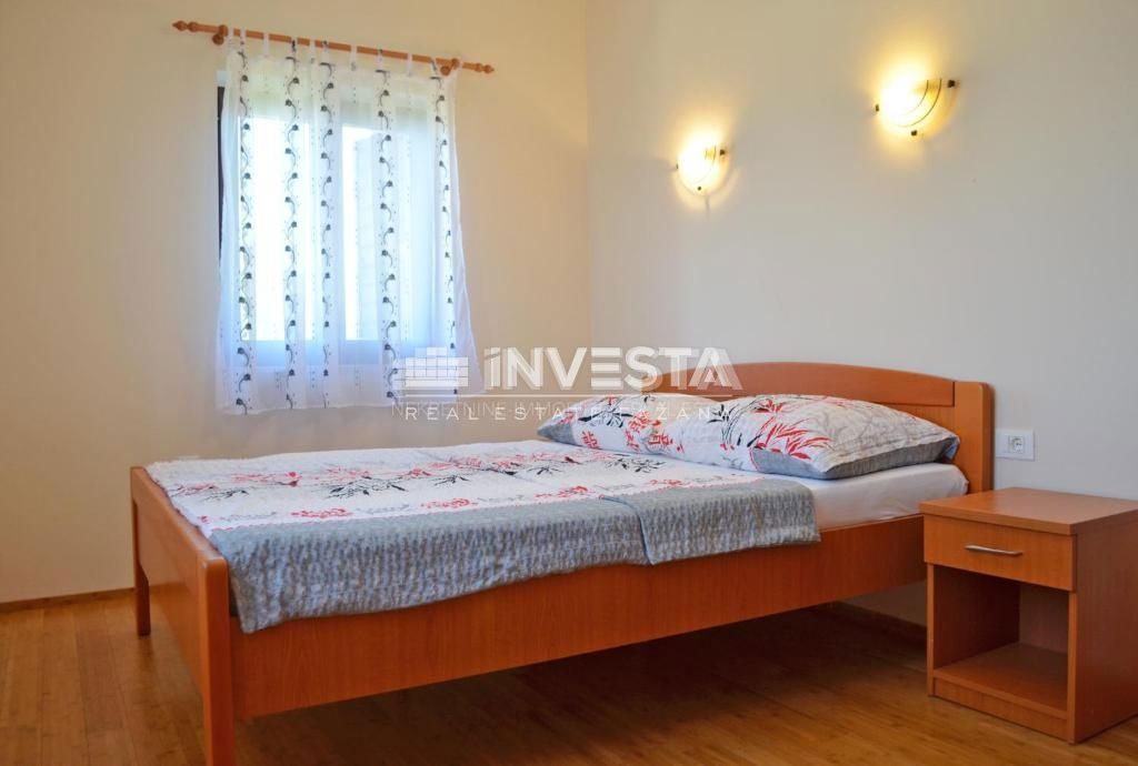 Medulin, casa vacanza con piscina, 230 m2