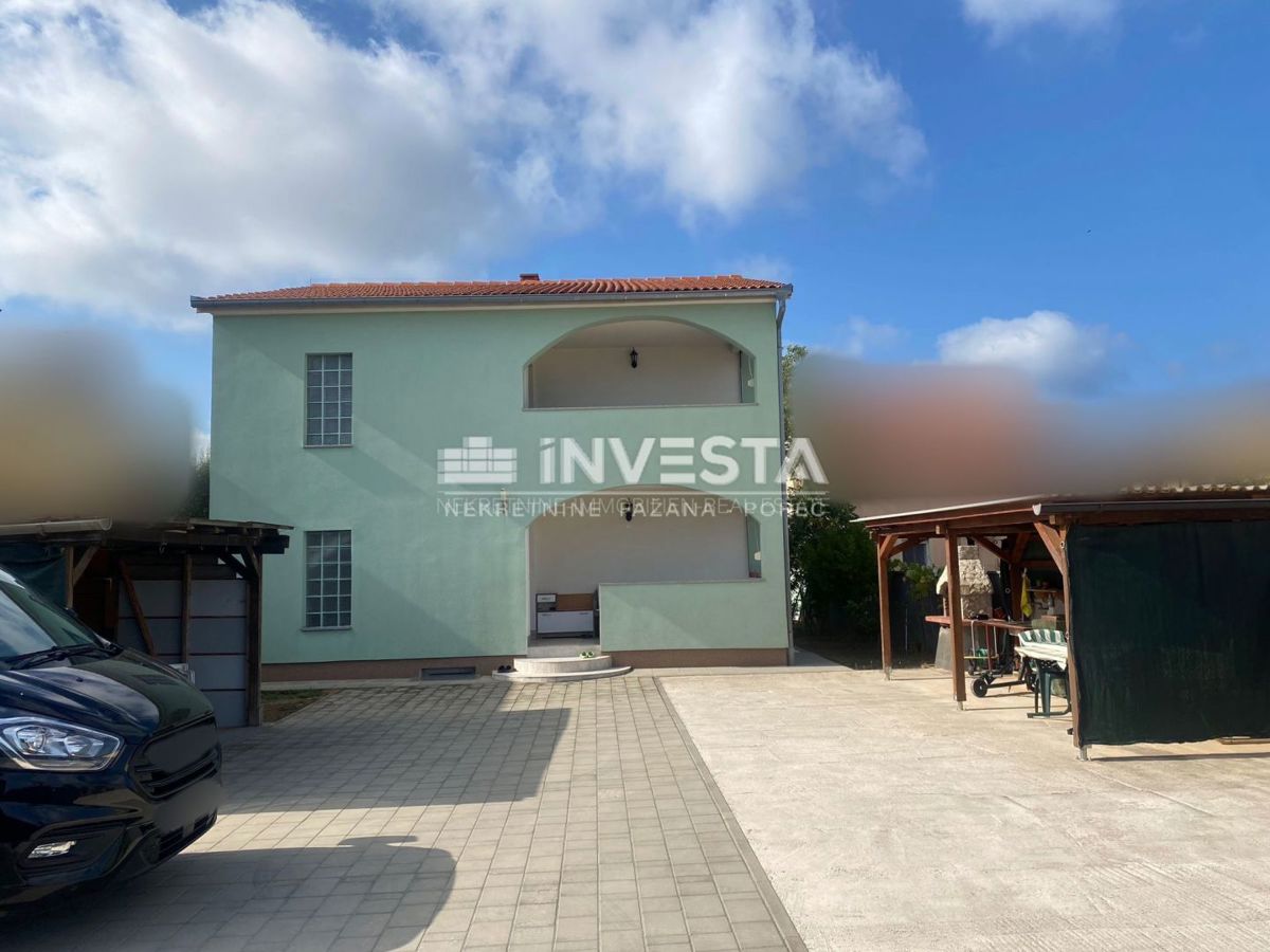 Fasana, Valbandon, casa indipendente 175 m2, due appartamenti, vicino al mare