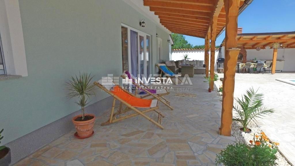 Medulin, Vinkuran, casa vacanze con piscina, 81m2