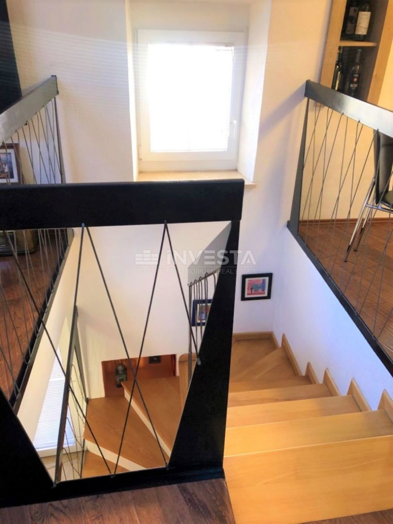 Fažana, Casa con spazio commerciale consolidato