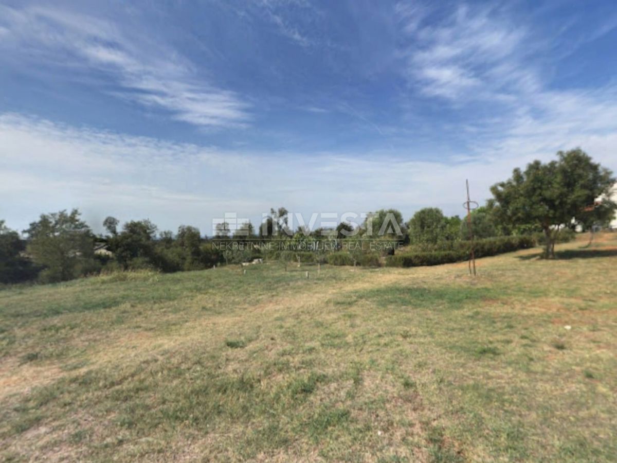 Barbariga, terreno con permesso di costruzione, vista mare