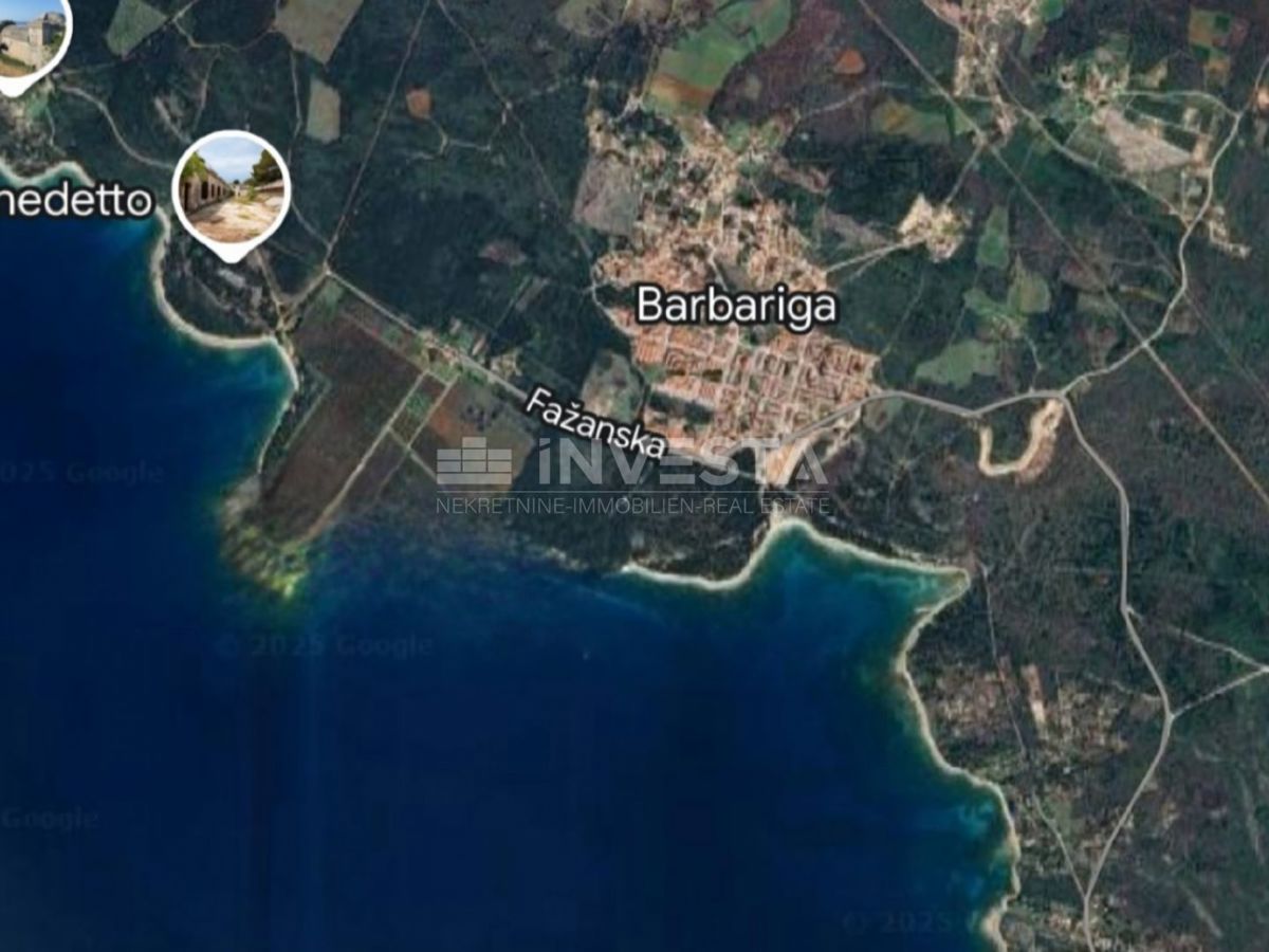 Barbariga, terreno con permesso di costruzione, vista mare