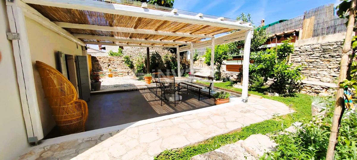 Casa istriana con giardino