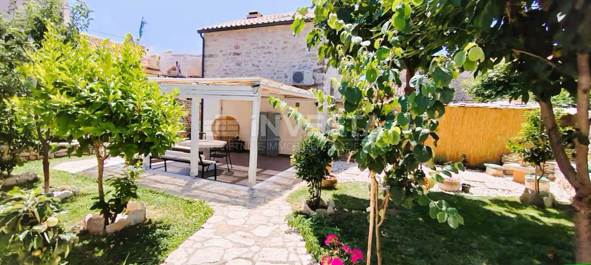 Casa istriana con giardino
