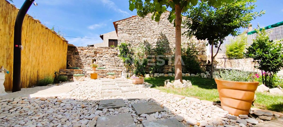Casa istriana con giardino