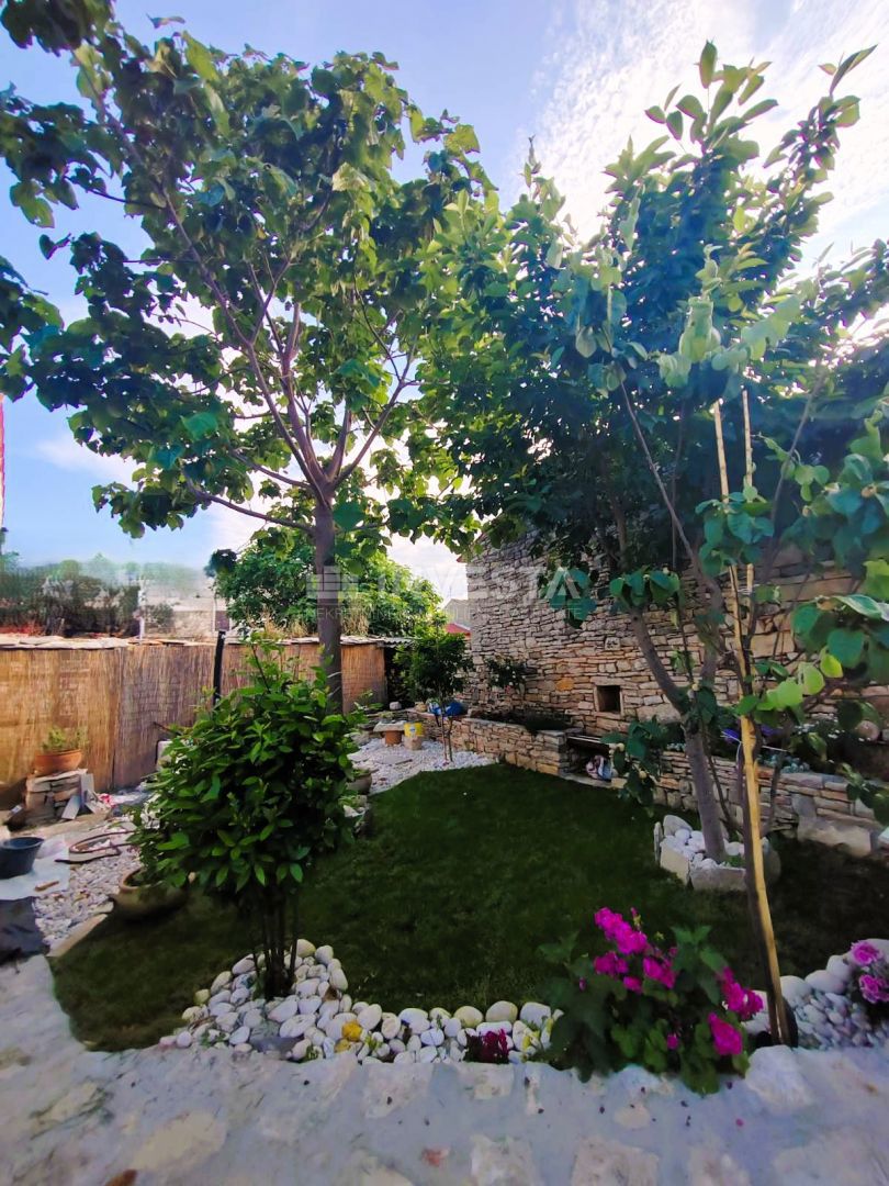 Casa istriana con giardino