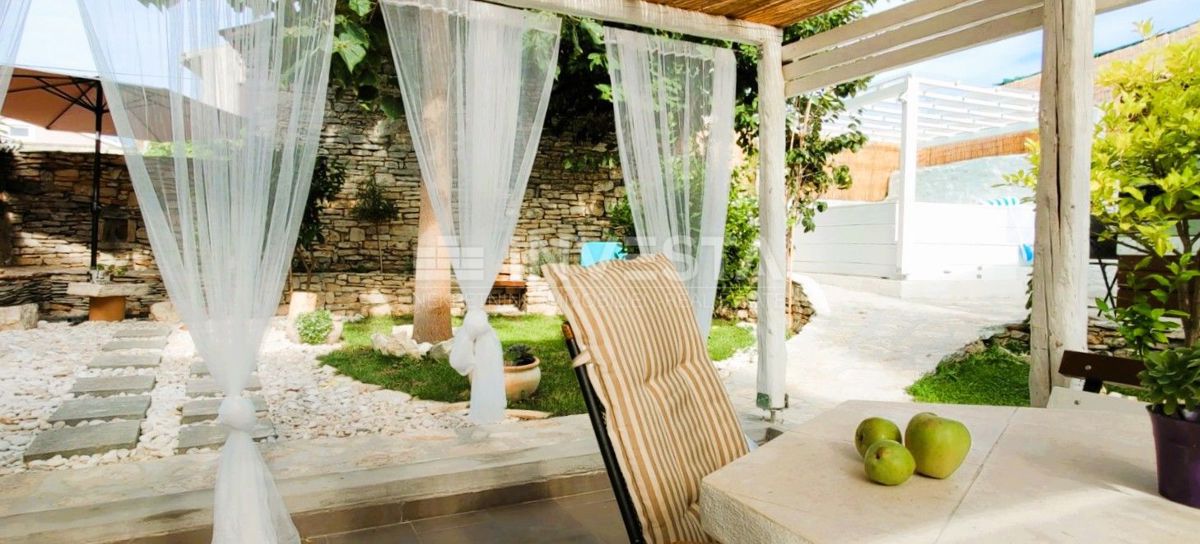 Casa istriana con giardino