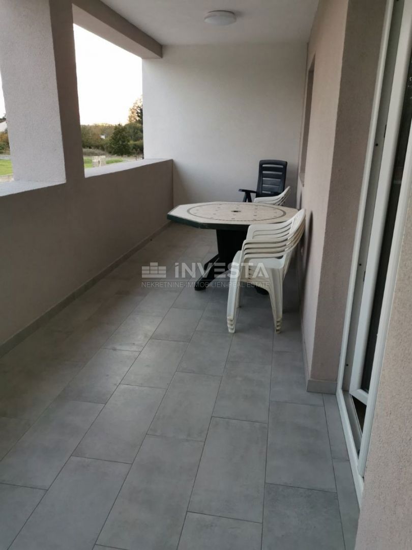 Pola, Škatari – casa al piano rialzato