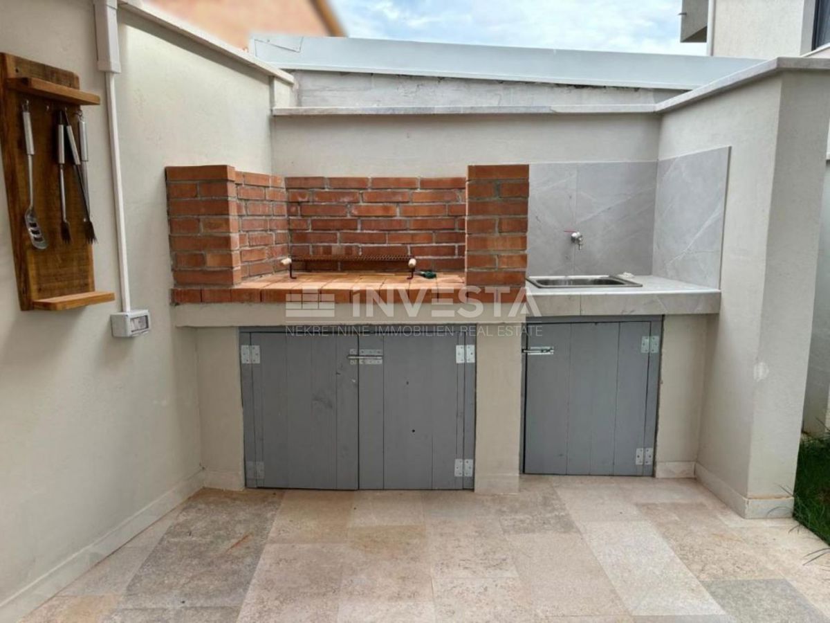 Medolino, Pomer, nuova villa moderna con piscina