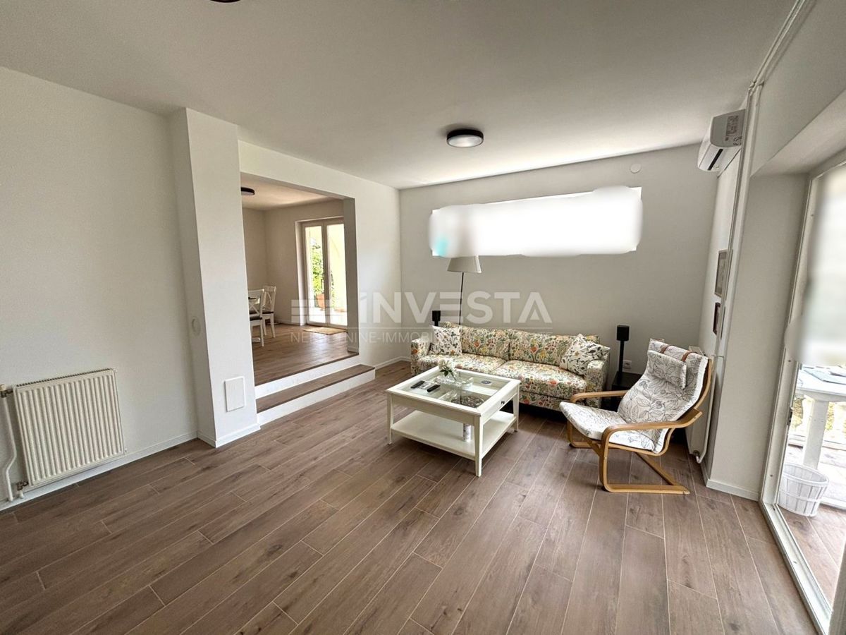 Peroj, casa familiare vicino alla spiaggia