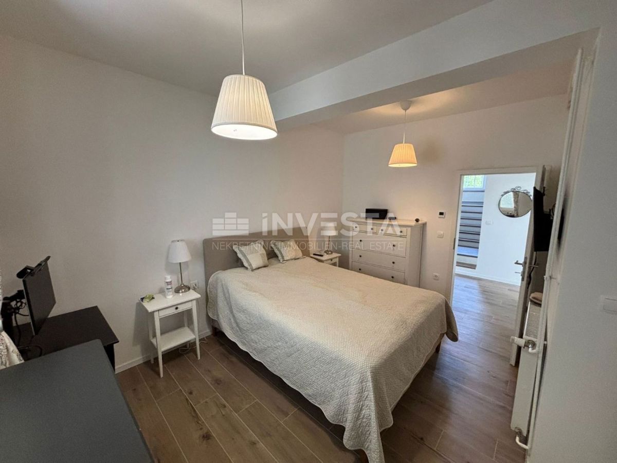 Peroj, casa familiare vicino alla spiaggia