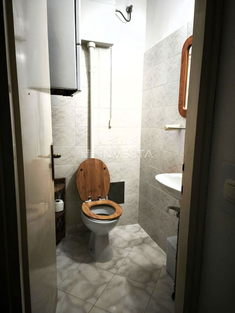 Pola, Veruda, appartamento 2 locali, terrazza, vicino al mare, ottima posizione