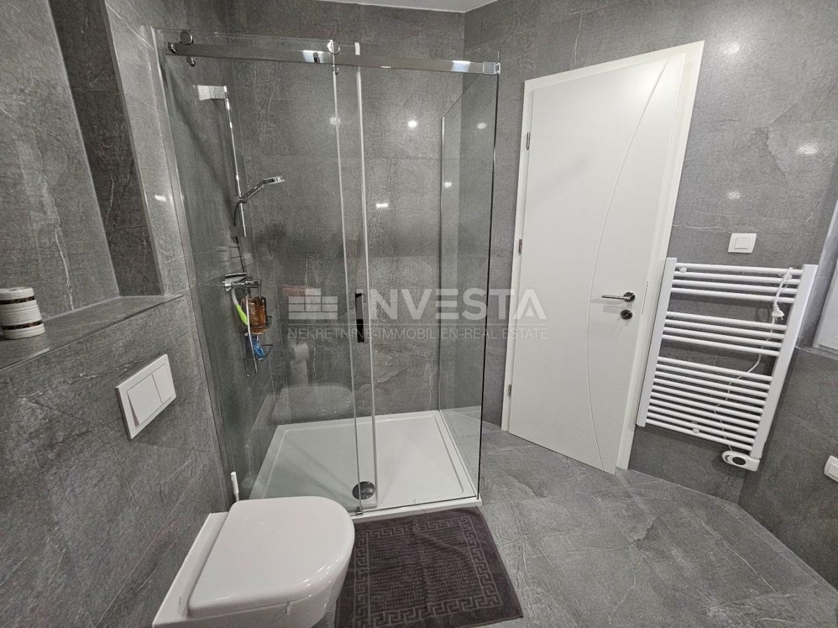 Pola centro, casa nuova completamente arredata con garage