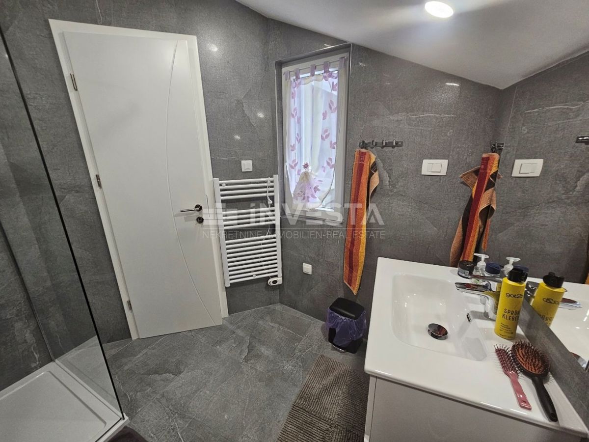 Pola centro, casa nuova completamente arredata con garage