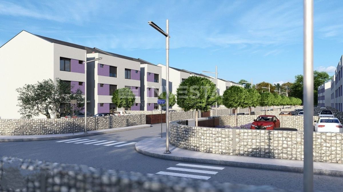 Zona di Pola, terreno edificabile per edifici residenziali