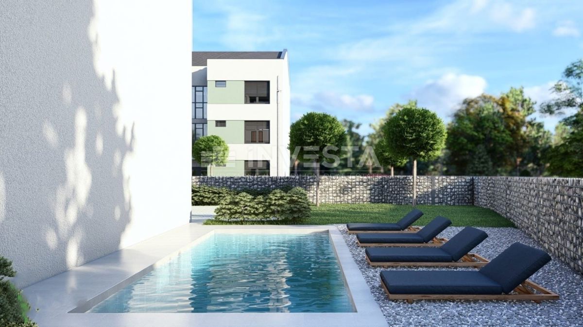Zona di Pola, terreno edificabile per edifici residenziali
