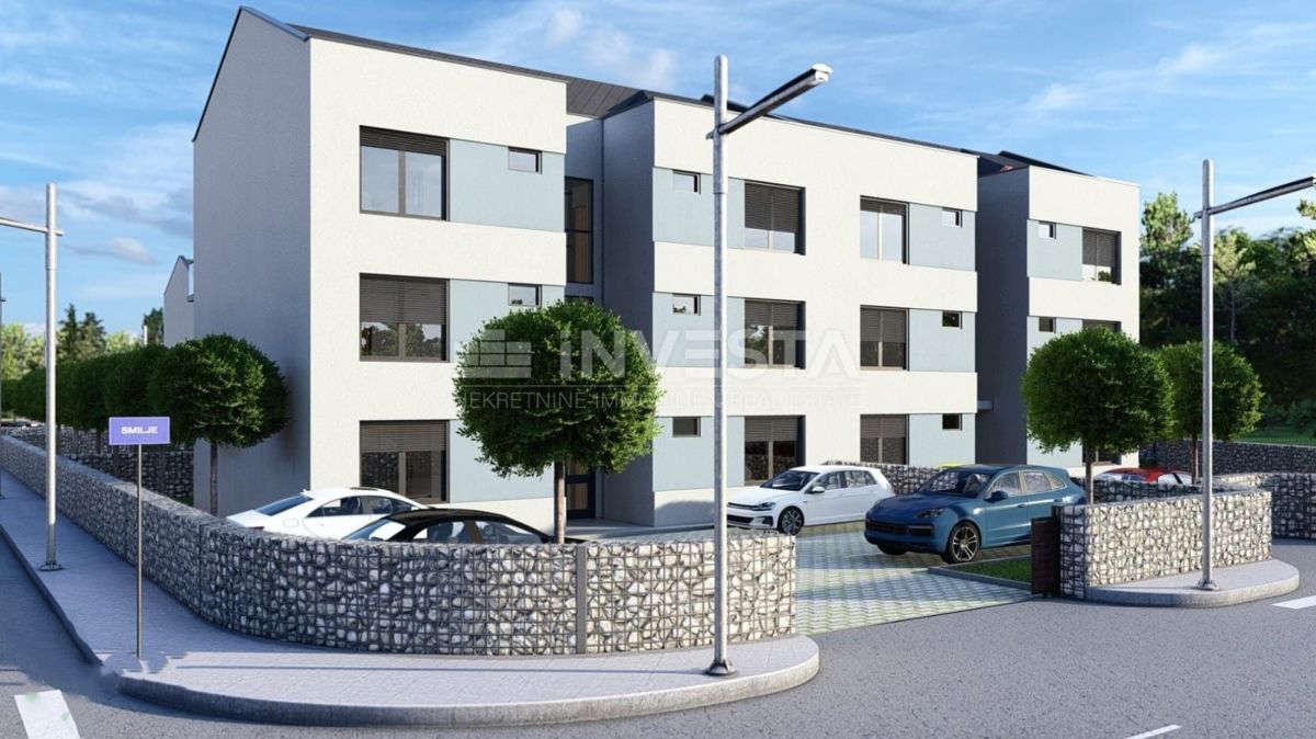 Zona di Pola, terreno edificabile per edifici residenziali