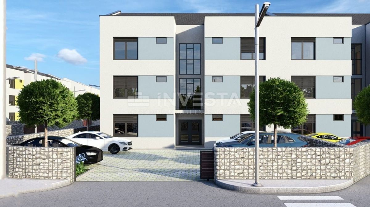 Zona di Pola, terreno edificabile per edifici residenziali