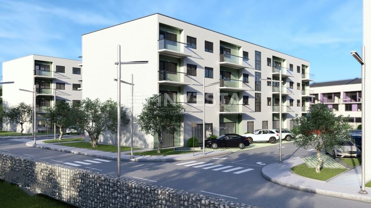 Zona di Pola, terreno edificabile per edifici residenziali