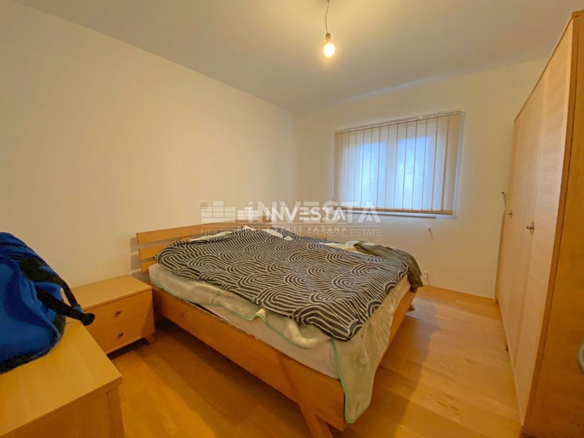 Dignano, casa indipendente con 2 unità abitative, vista mare