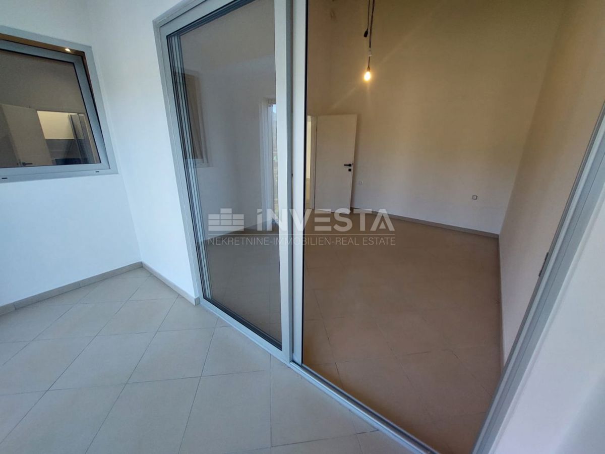 Pola, Veli Vrh, piano dell'edificio (in realtà, 4 appartamenti)