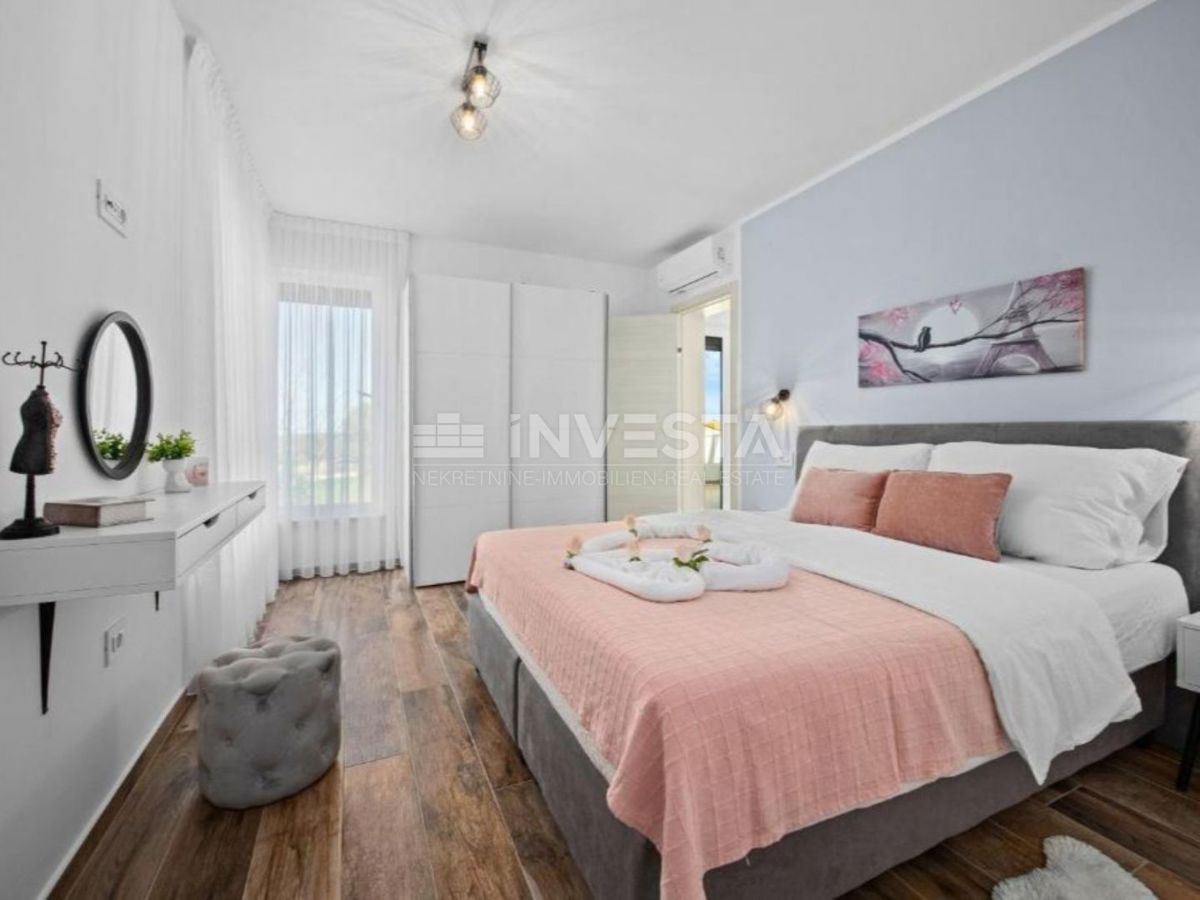 Galižana, villa con piscina e vista mare