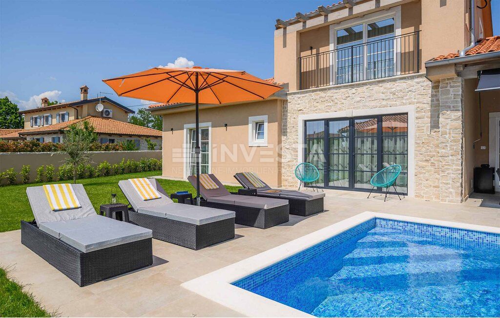 Splendida villa in stile mediterraneo vicino a Rovigno