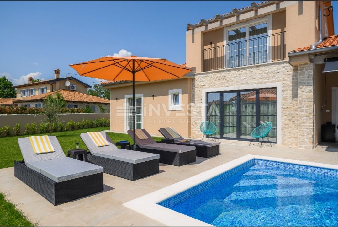 Splendida villa in stile mediterraneo vicino a Rovigno