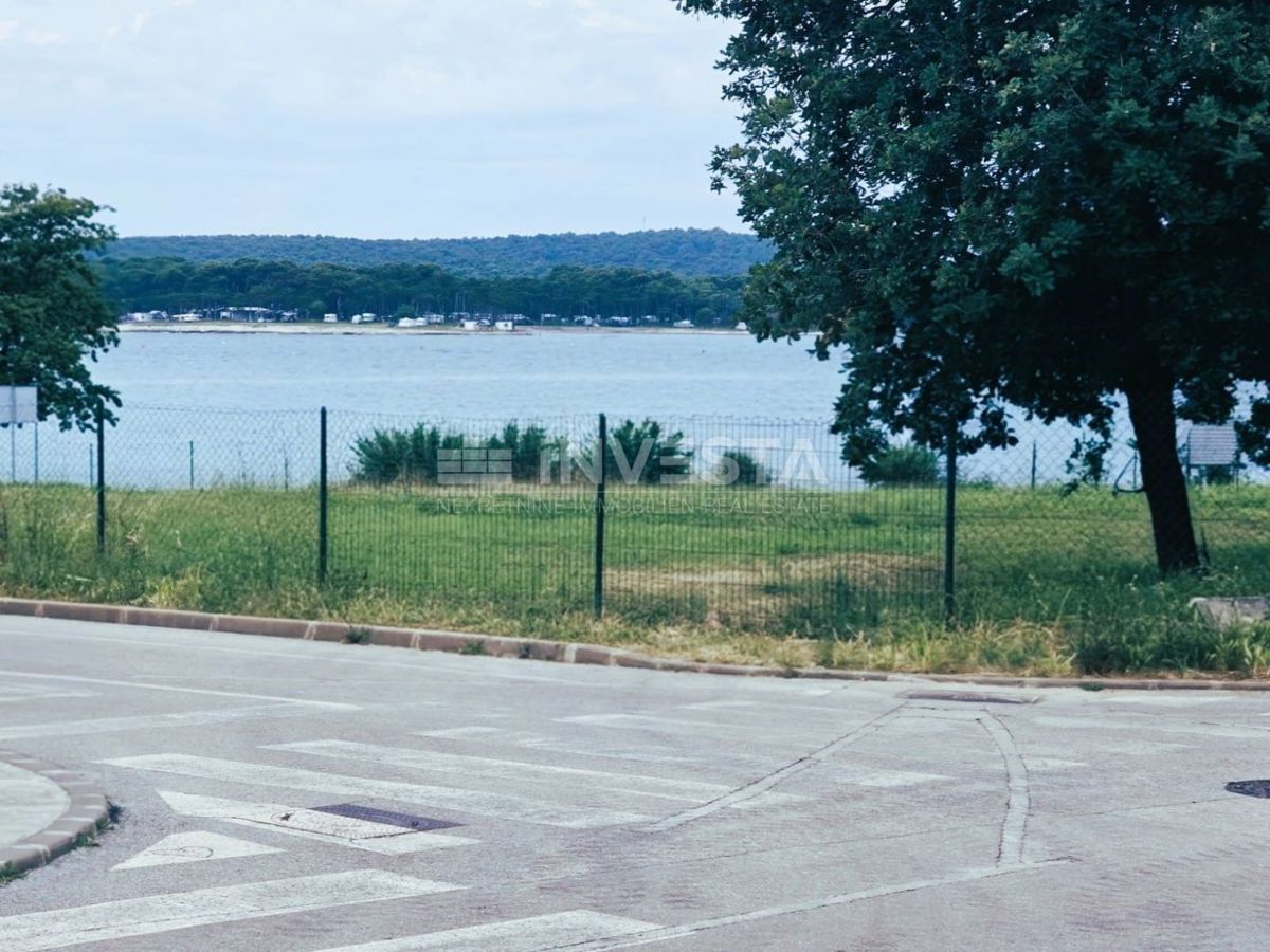 Ottima posizione! Casa arredata a pochi passi dal mare a Medulin